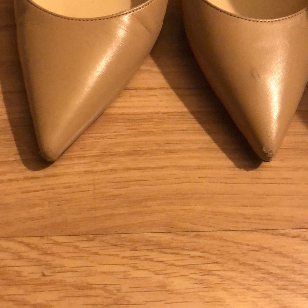 Authentic Louboutin nude heels - Picture 3 of 8